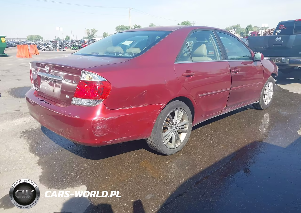 2005 Toyota Camry Xle V6 VIN:JTDBF30K650162748 - 4