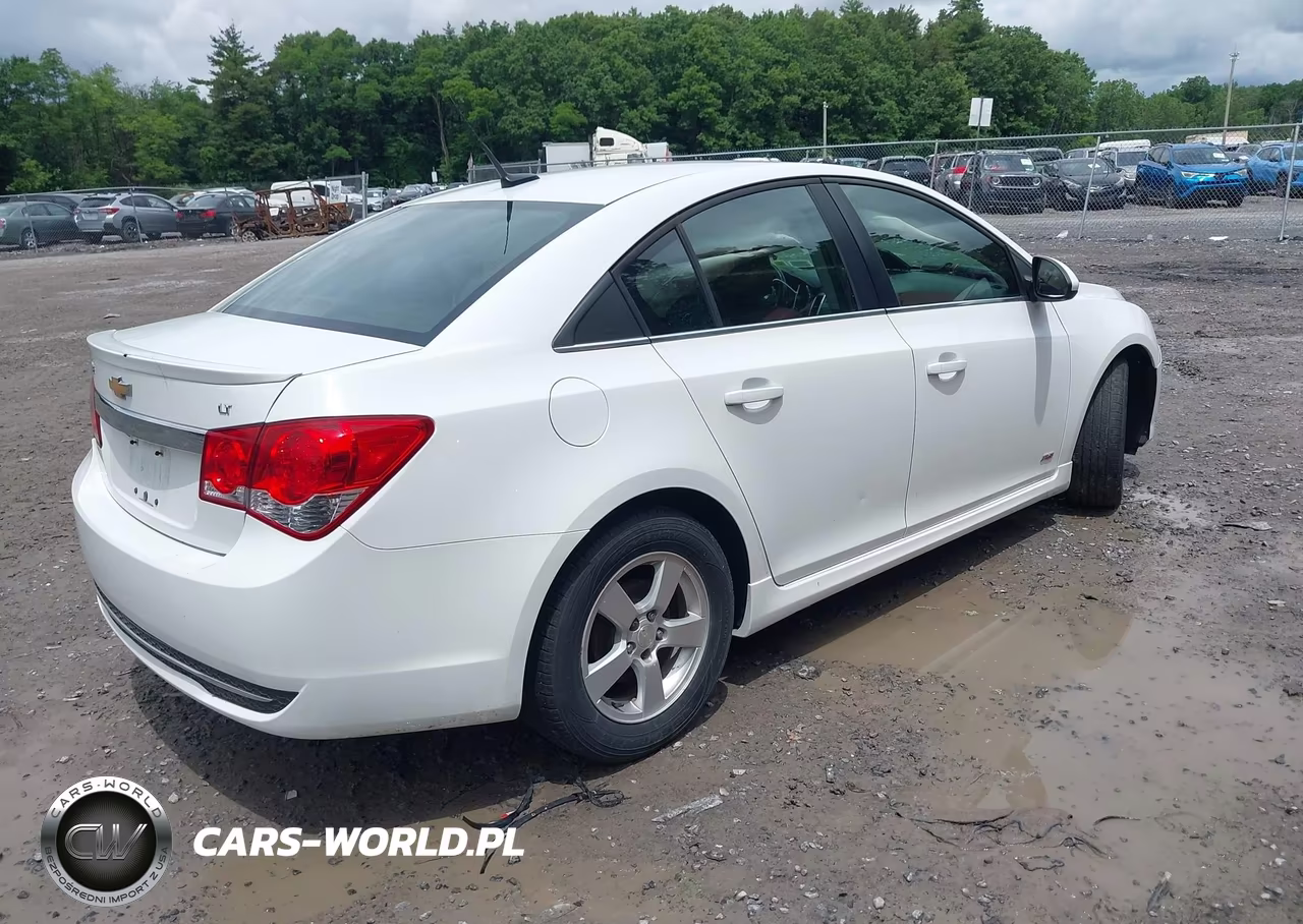 2014 Chevrolet Cruze 1Lt Auto VIN:1G1PC5SBXE7429879 - 4