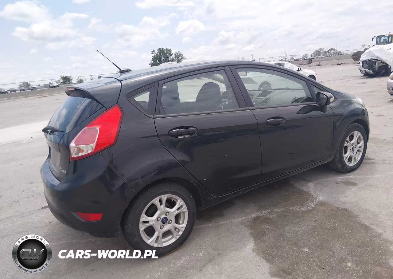 2014 Ford Fiesta Se VIN:3FADP4EJ0EM233814 - 4