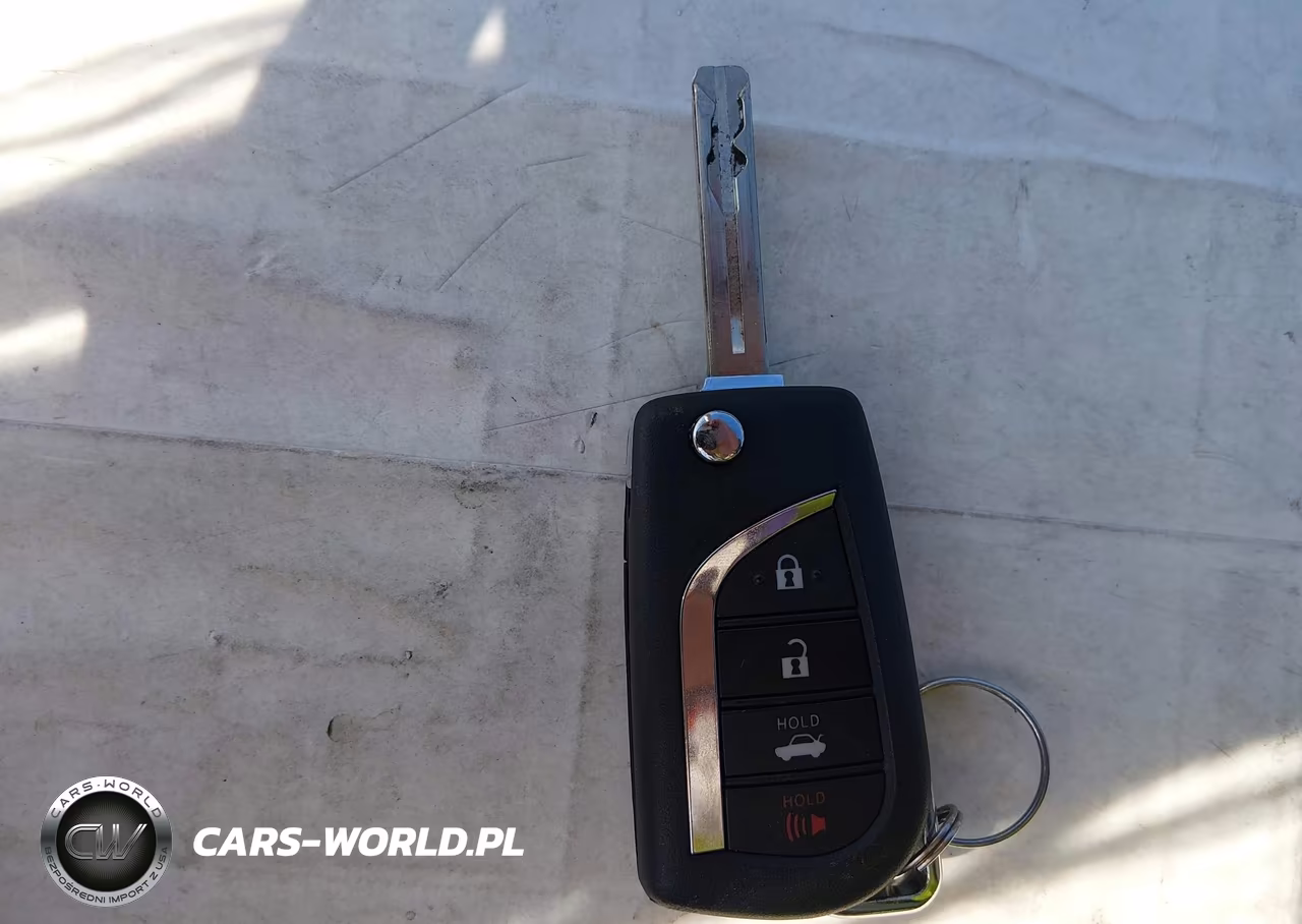 2026 Toyota Corolla Le VIN:JTDB4MEE0T3033964 - 11