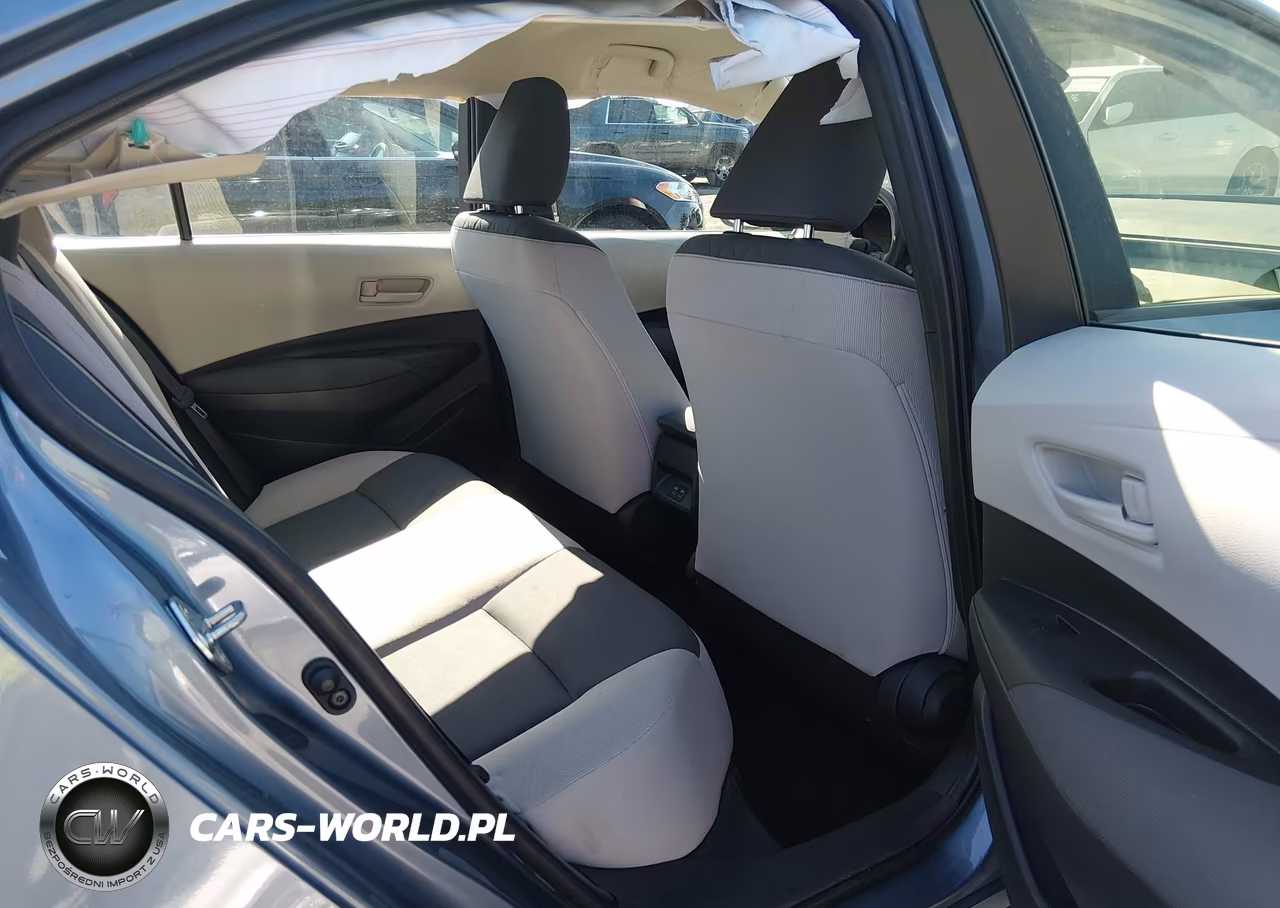 2026 Toyota Corolla Le VIN:JTDB4MEE0T3033964 - 19