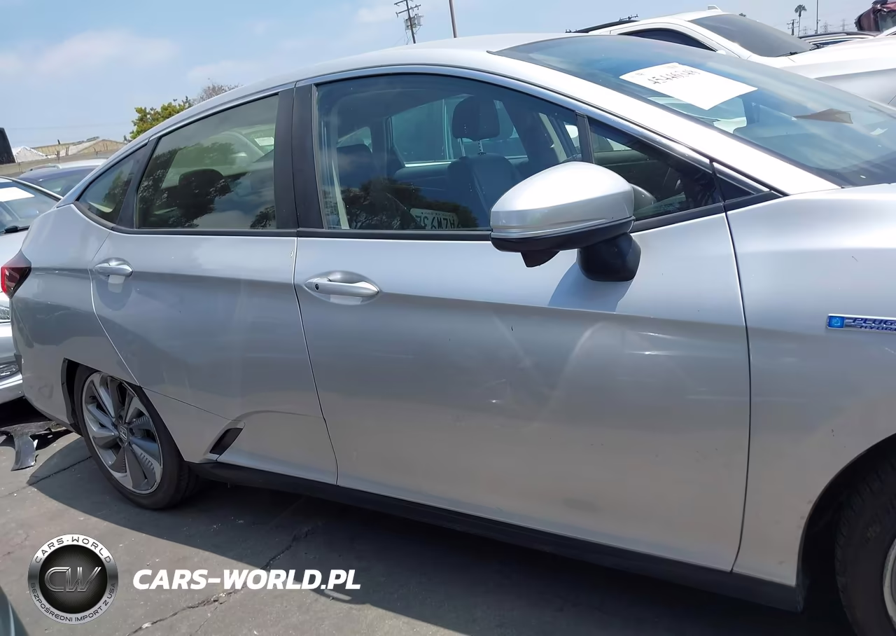 2018 Honda Clarity Plug-In Hybrid VIN:JHMZC5F11JC023801 - 13
