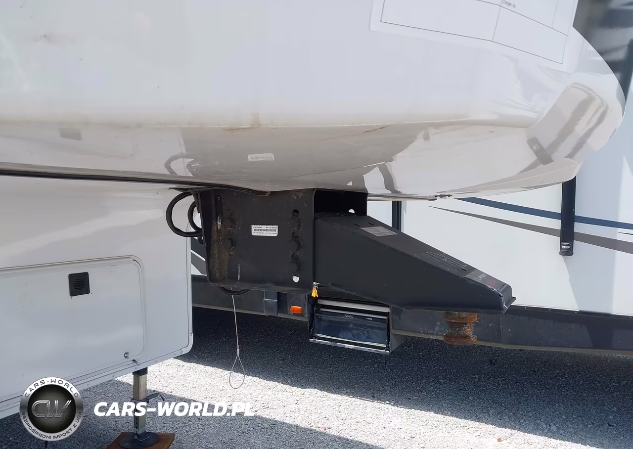 2025 Jayco Eagle Rlc Ht 29 5Th Whl Travel Trailer VIN:1UJCA0BR0S1BE0227 - 10