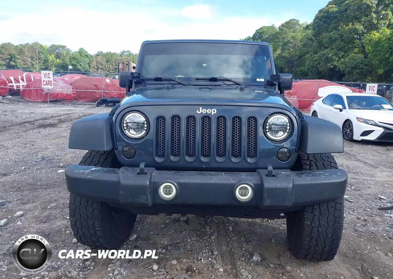 2017 Jeep Wrangler Unlimited Sport 4X4 VIN:1C4BJWDG7HL721149 - 12