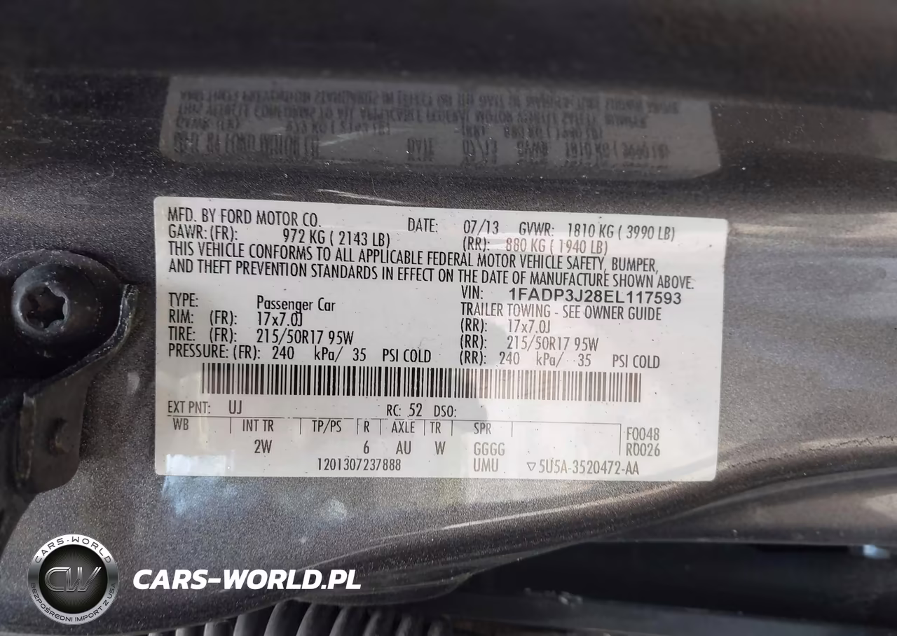 2014 Ford Focus Titanium VIN:1FADP3J28EL117593 - 9