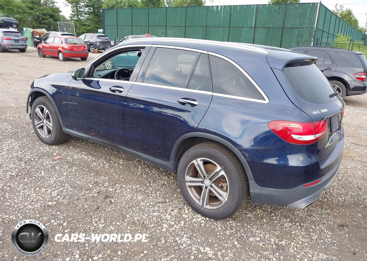 2016 Mercedes-Benz Glc 300 4Matic VIN:WDC0G4KB0GF068446 - 3