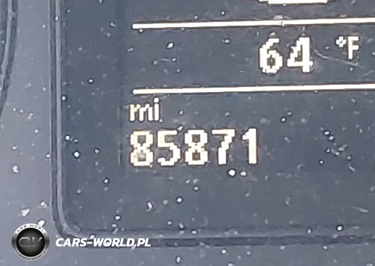 2016 Volkswagen Tiguan R-Line VIN:WVGAV7AX1GW557187 - 12