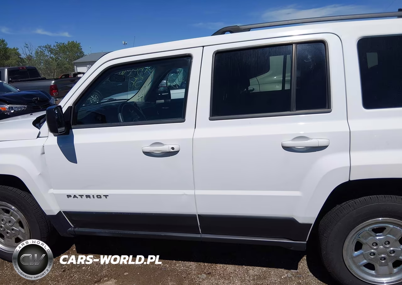 2014 Jeep Patriot Sport VIN:1C4NJRBB3ED598185 - 14