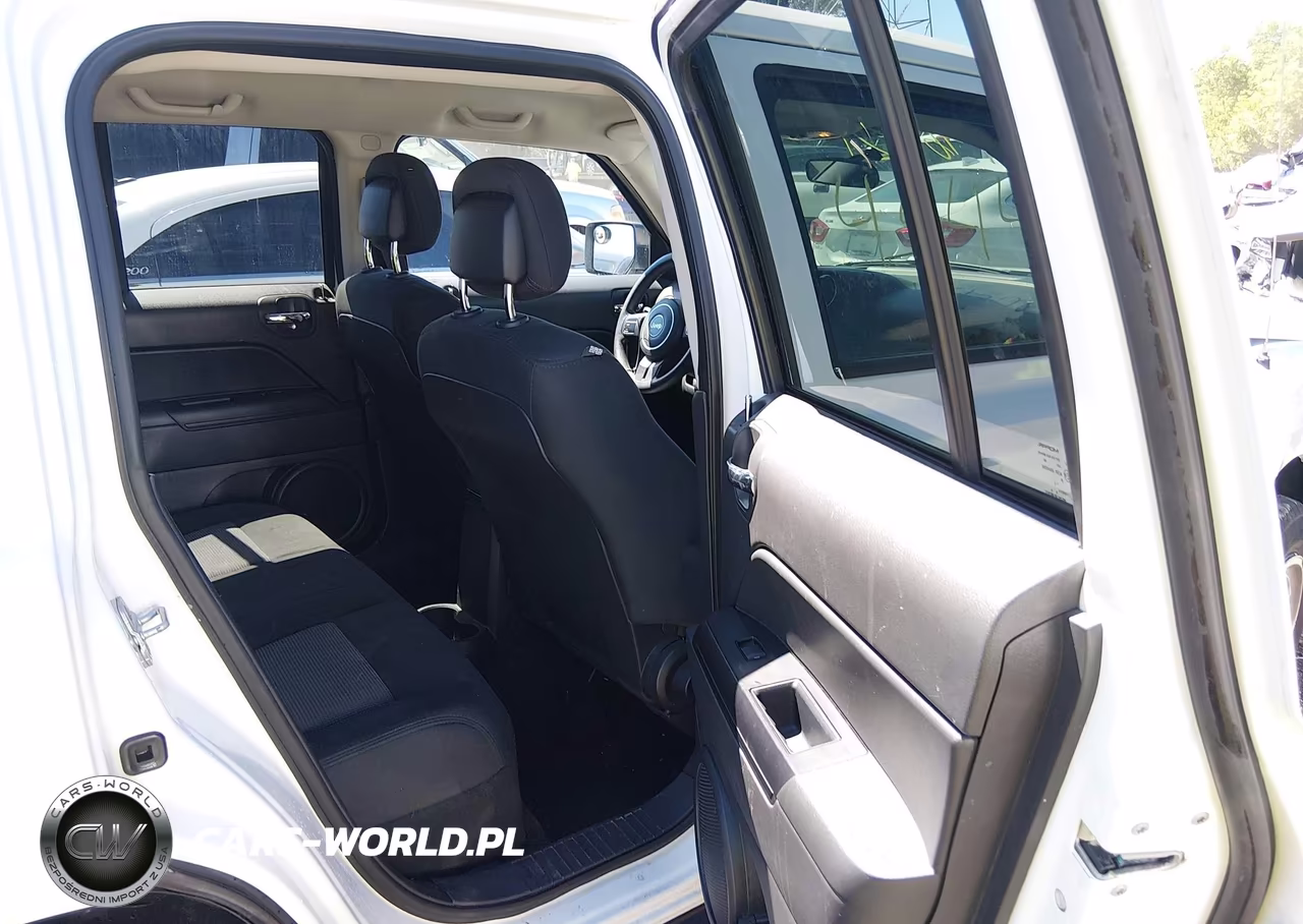 2014 Jeep Patriot Sport VIN:1C4NJRBB3ED598185 - 8