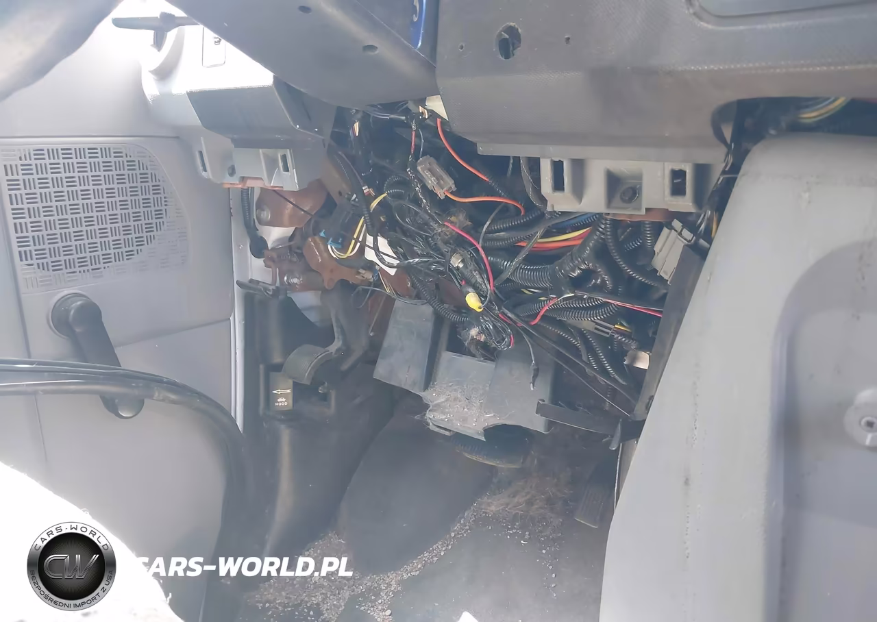 2010 Ford E-350 Cutaway VIN:1FDEE3FLXADA72369 - 14