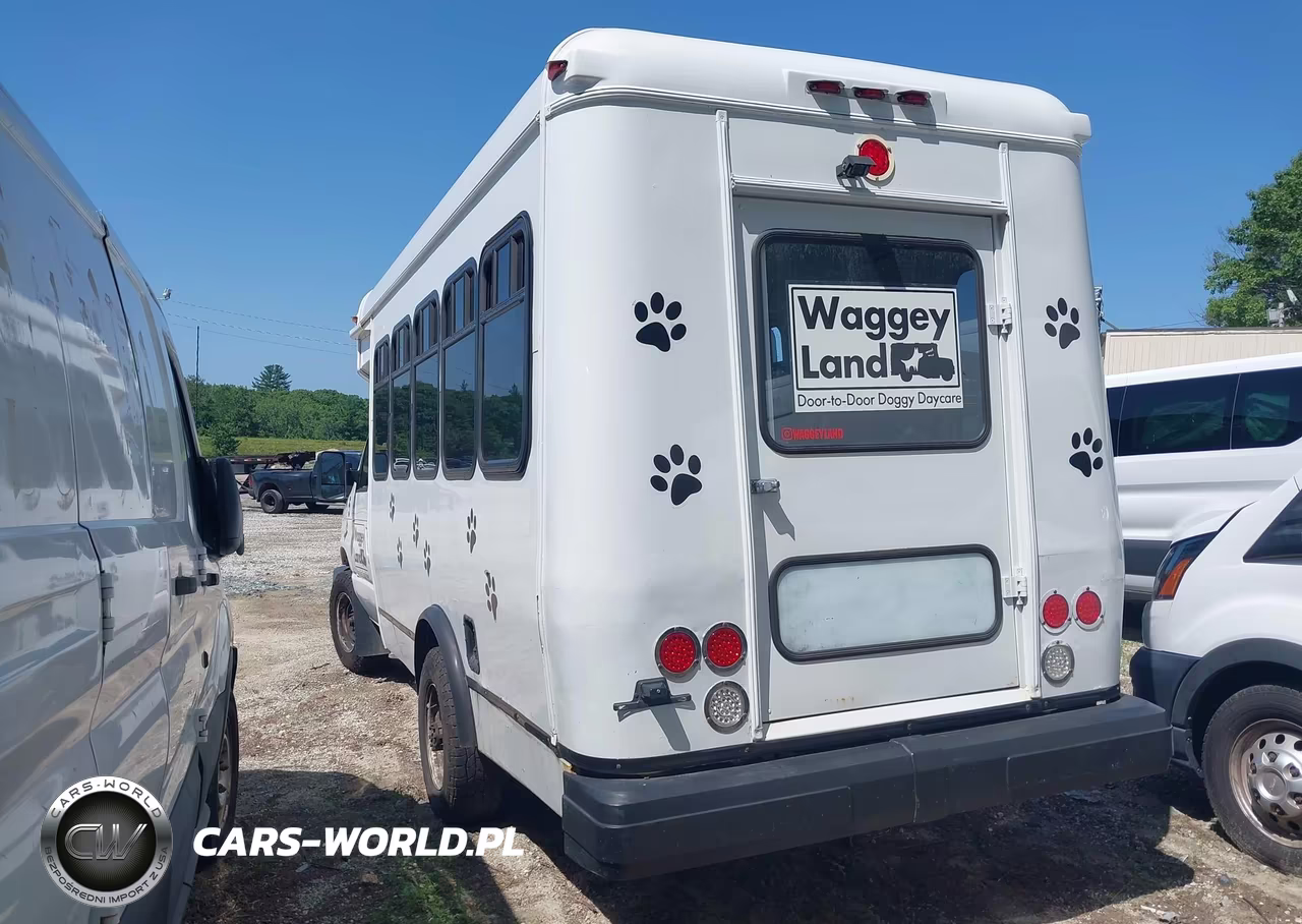 2010 Ford E-350 Cutaway VIN:1FDEE3FLXADA72369 - 3