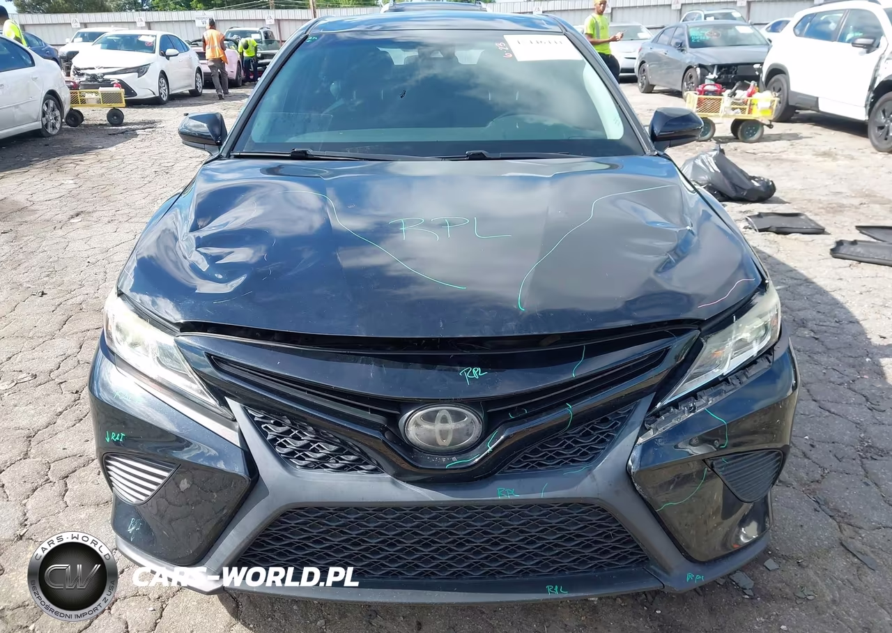 2018 Toyota Camry Se VIN:4T1B11HK8JU016213 - 12