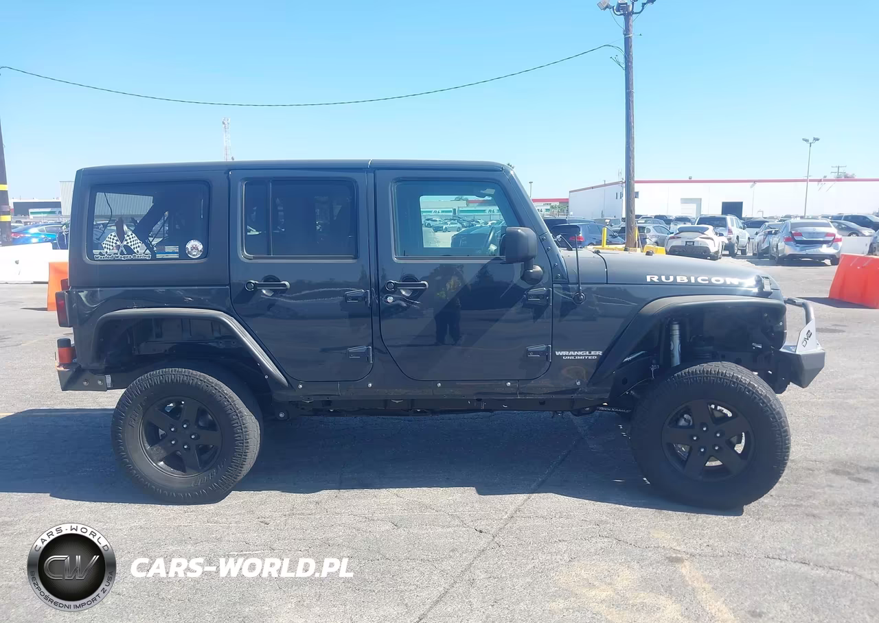 2017 Jeep Wrangler Unlimited Rubicon VIN:1C4BJWFG3HL630537 - 14