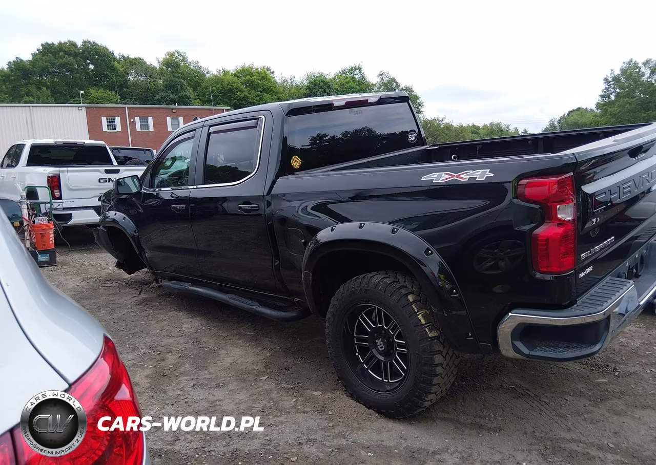 2020 Chevrolet Silverado 1500 VIN:1GCUYDED4LZ133924 - 14