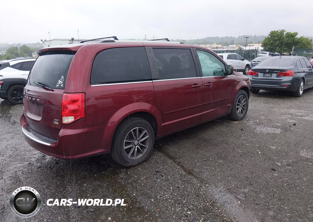 2017 Dodge Grand Caravan Sxt VIN:2C4RDGCG0HR847521 - 4