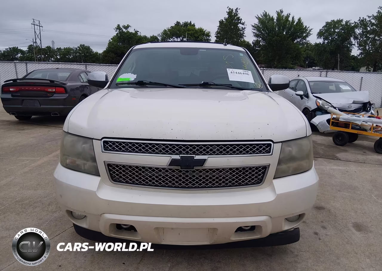 2011 Chevrolet Tahoe Ltz VIN:1GNSKCE0XBR265222 - 12
