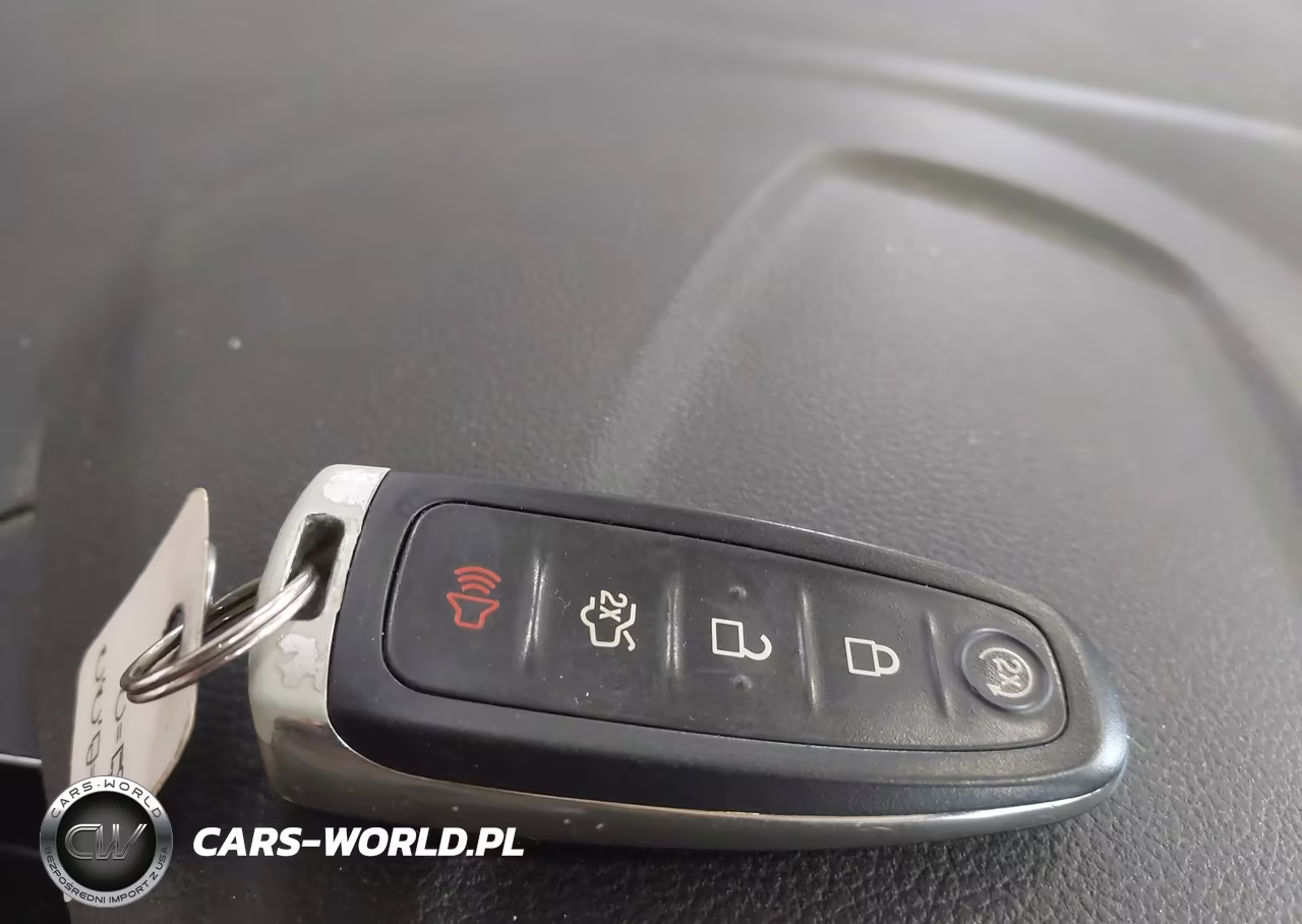 2019 Ford Escape Se VIN:1FMCU9GD8KUA00320 - 11
