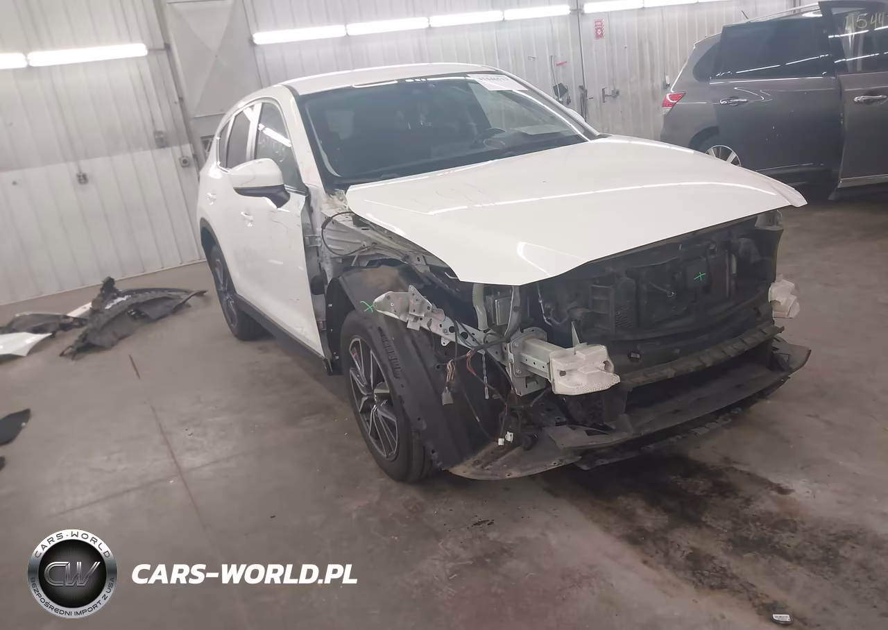 2018 Mazda Cx-5 Touring – zdjęcie 1 z 17