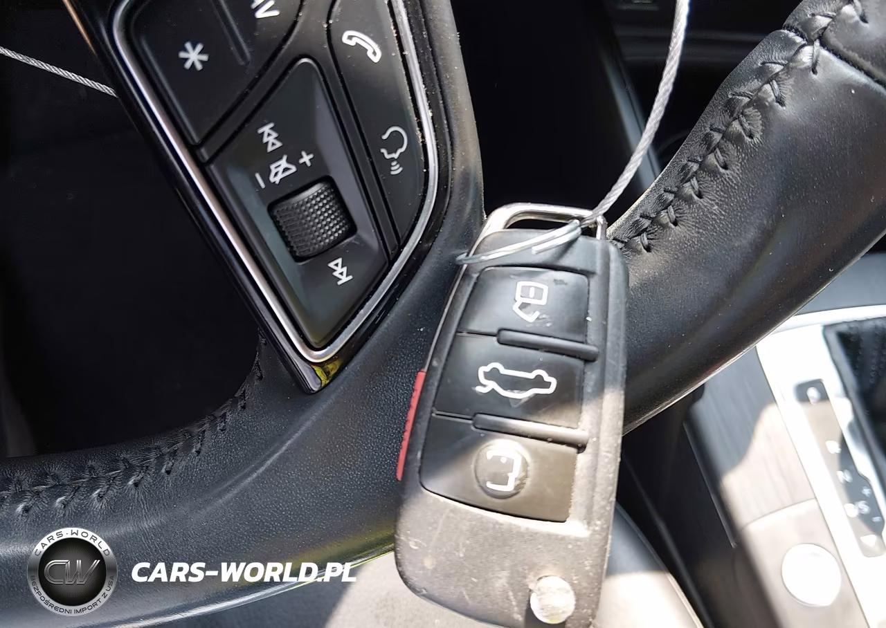 2018 Audi A3 2.0T Premium-2.0T Tech Premium VIN:WAUJ8GFF3J1025680 - 11