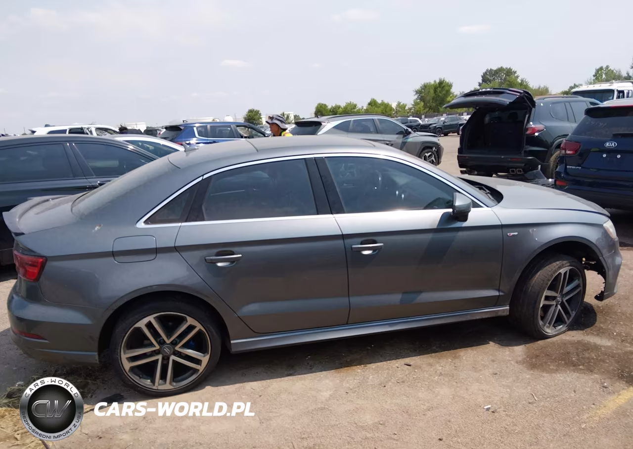 2018 Audi A3 2.0T Premium-2.0T Tech Premium VIN:WAUJ8GFF3J1025680 - 14