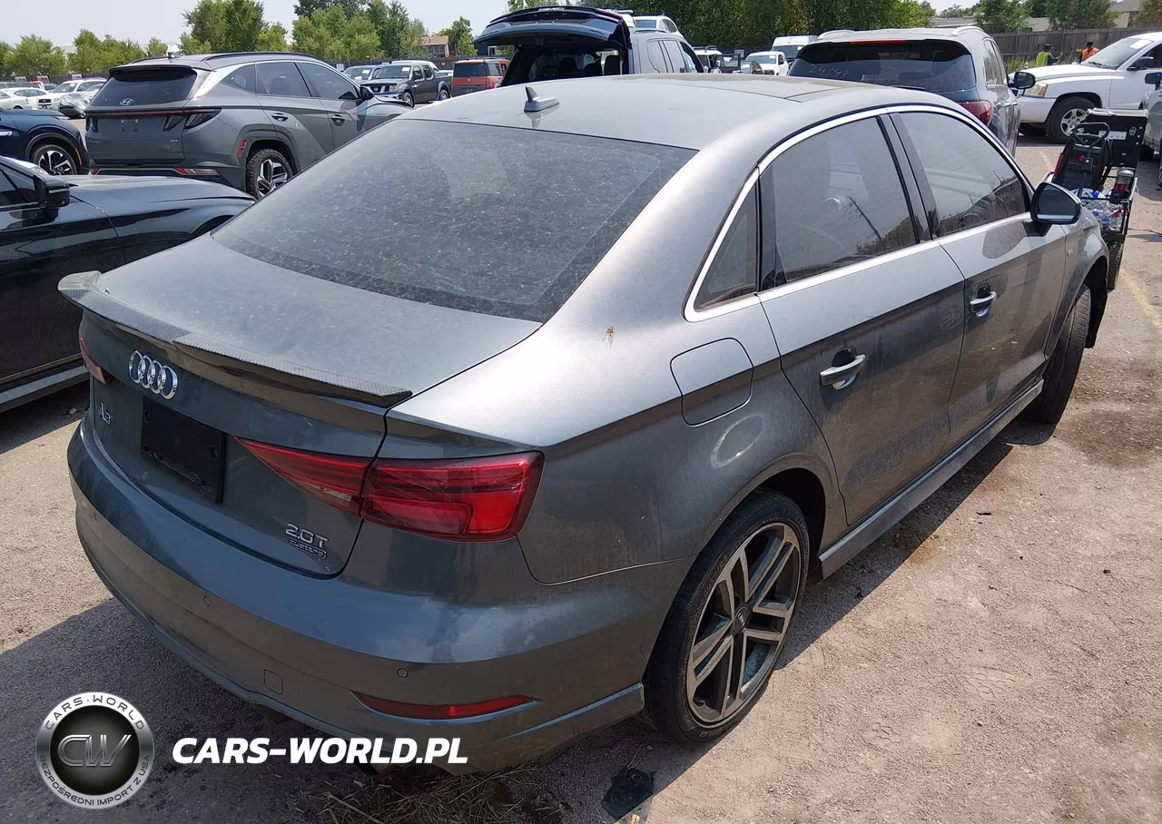 2018 Audi A3 2.0T Premium-2.0T Tech Premium VIN:WAUJ8GFF3J1025680 - 4