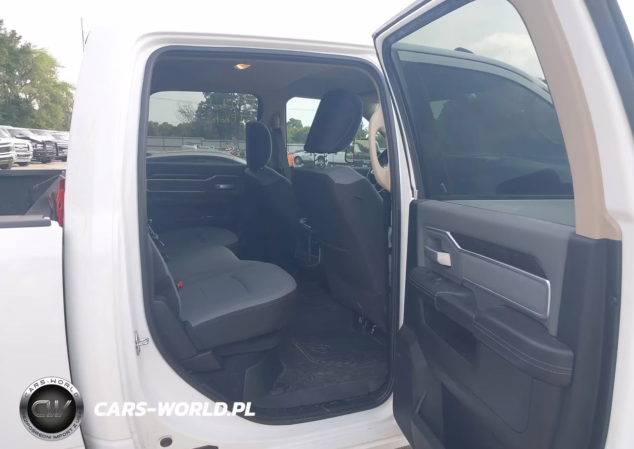 2020 Ram 2500 Lone Star 4X4 6'4 Box VIN:3C6UR5DJXLG313829 - 8
