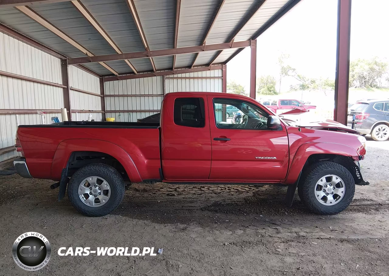 2013 Toyota Tacoma Base V6 VIN:5TFUU4EN5DX075968 - 14