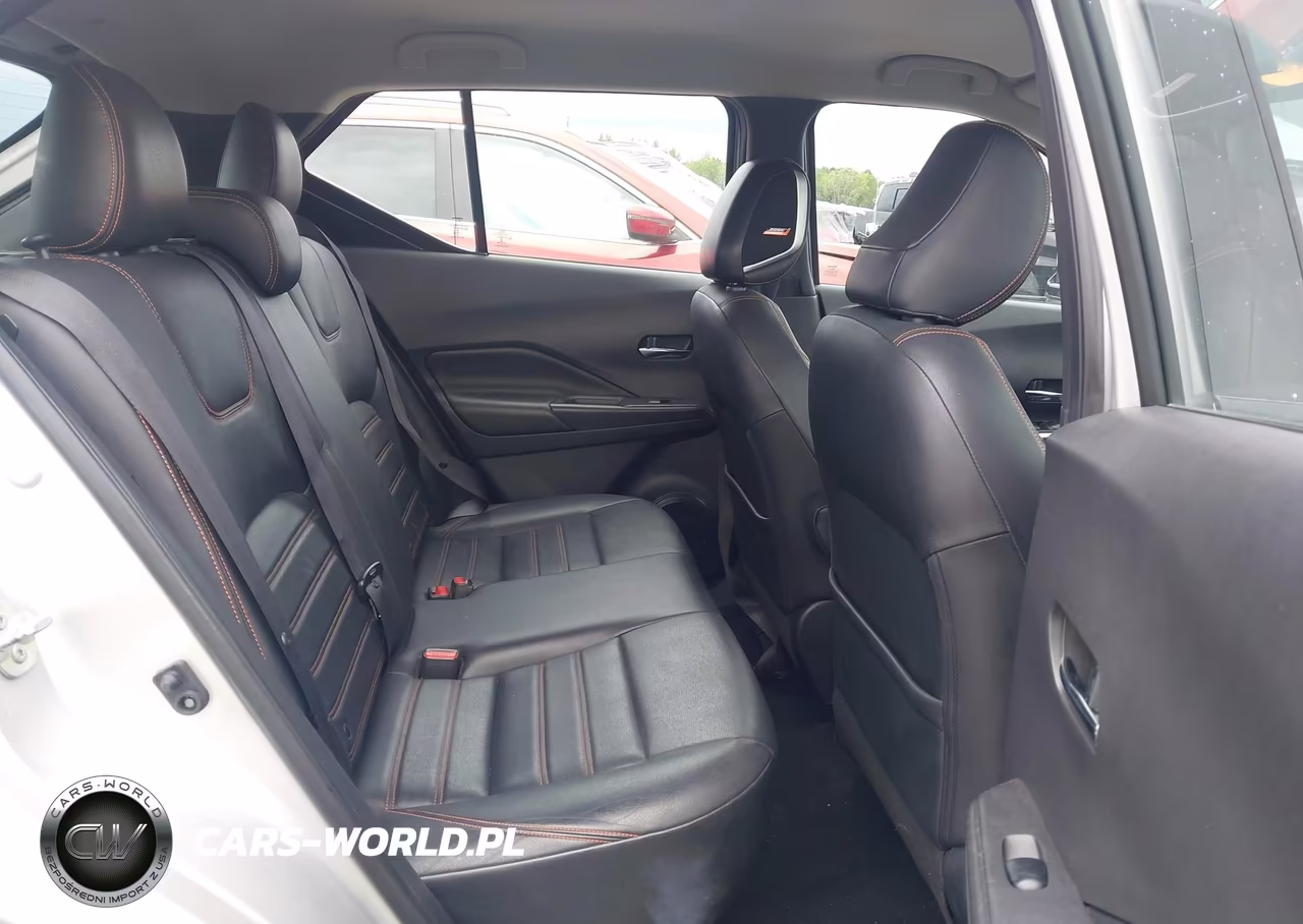 2019 Nissan Kicks Sr VIN:3N1CP5CU9KL531159 - 8