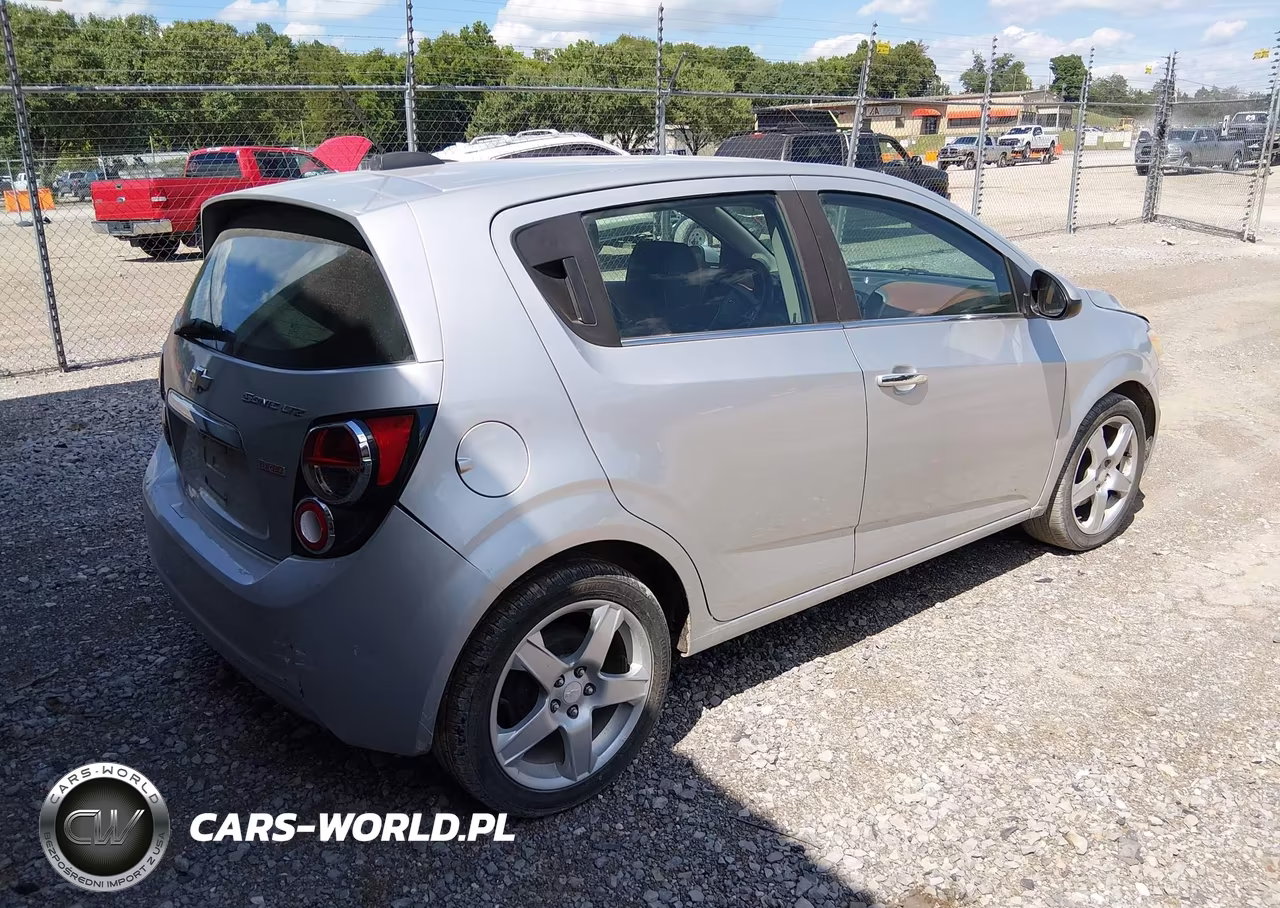2015 Chevrolet Sonic Ltz Auto VIN:1G1JE6SB1F4107673 - 4