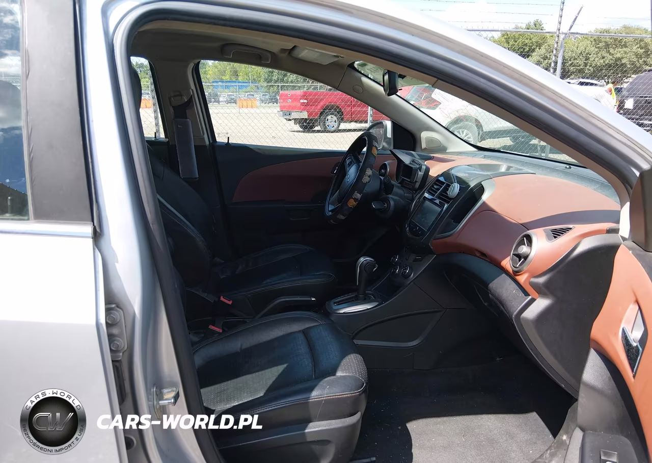 2015 Chevrolet Sonic Ltz Auto VIN:1G1JE6SB1F4107673 - 5