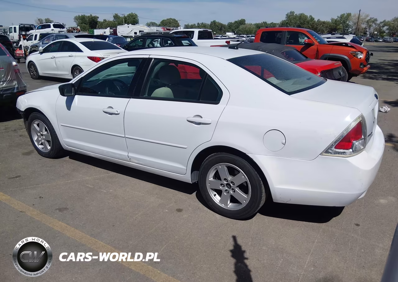 2007 Ford Fusion S VIN:3FAHP06Z27R150518 - 3