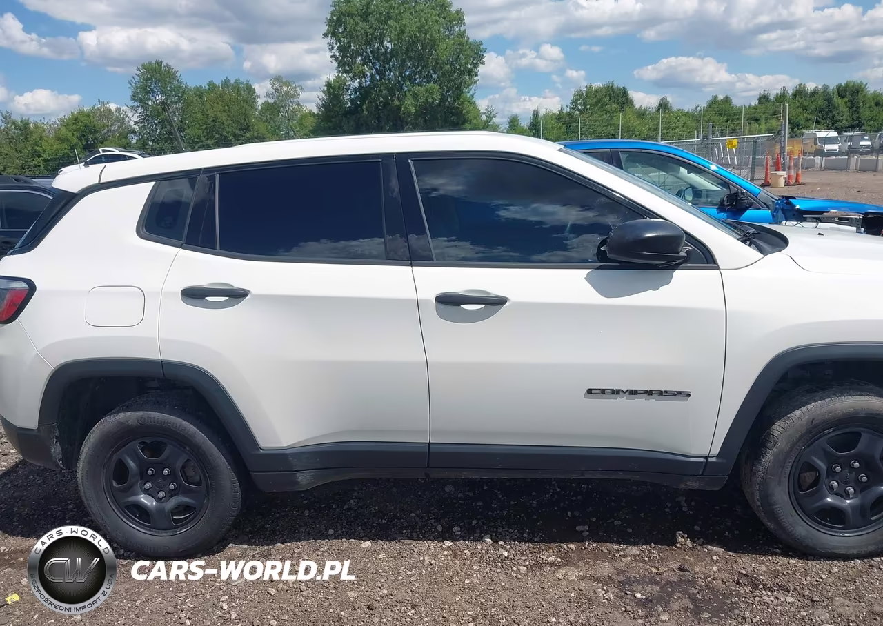 2018 Jeep Compass Sport 4X4 VIN:3C4NJDAB3JT361236 - 13