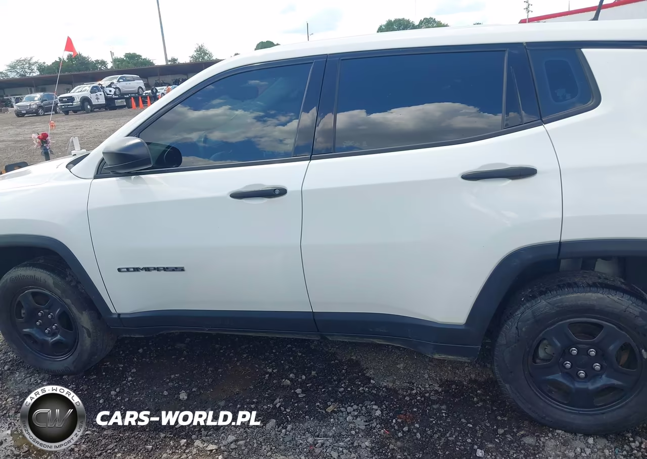 2018 Jeep Compass Sport 4X4 VIN:3C4NJDAB3JT361236 - 14