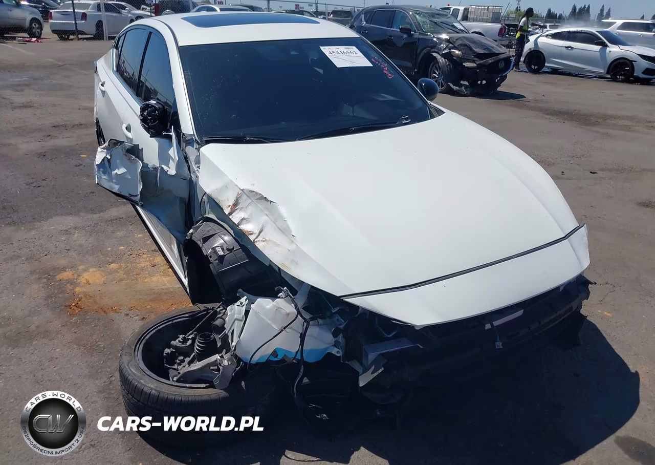 2025 Nissan Altima Sr Fwd – zdjęcie 1 z 16