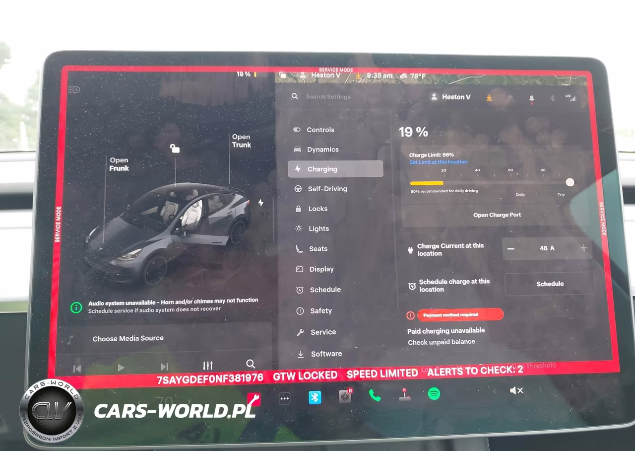 2022 Tesla Model Y Performance Dual Motor All-Wheel Drive VIN:7SAYGDEF0NF381976 - 17