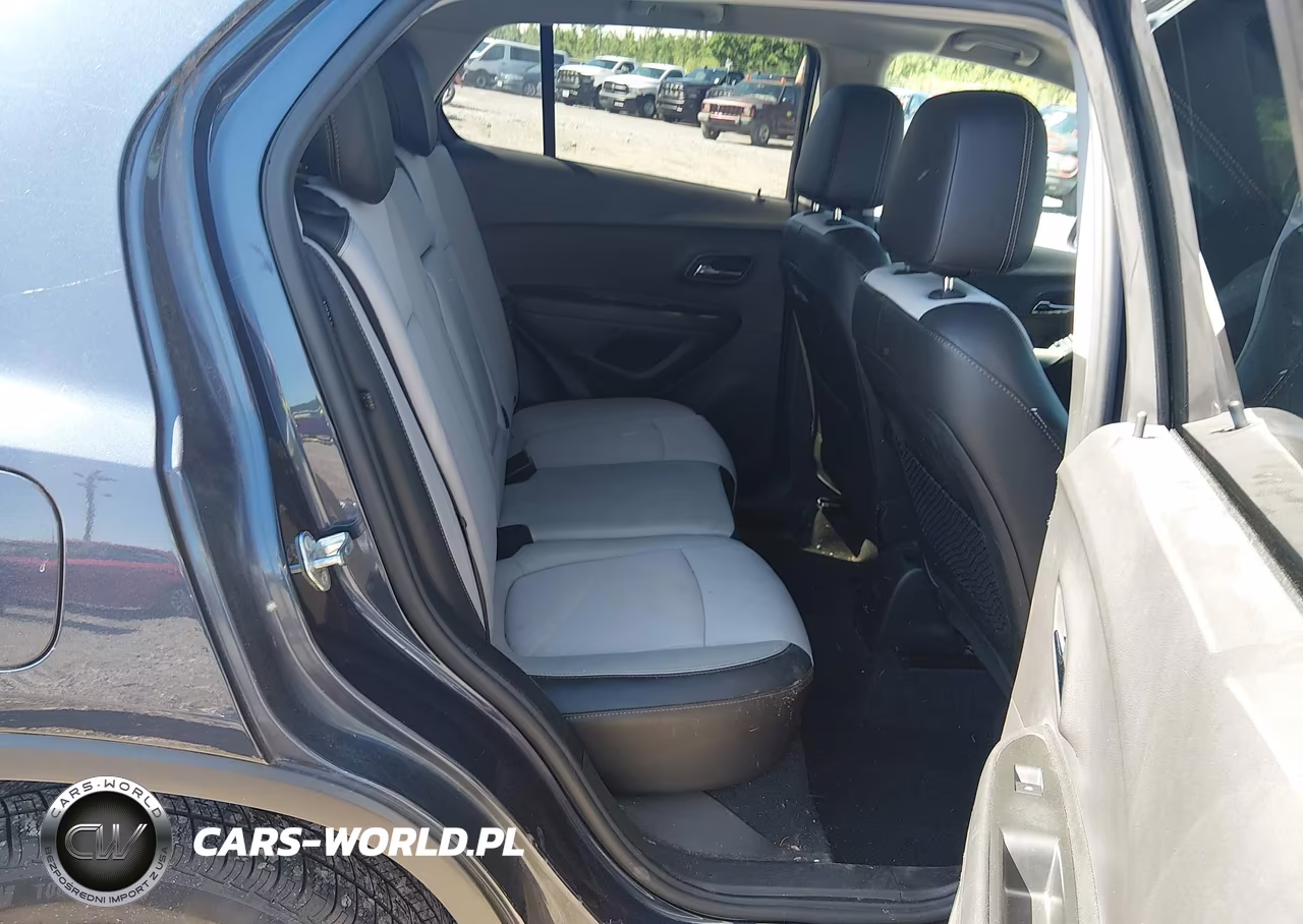 2018 Chevrolet Trax Lt VIN:3GNCJPSB8JL160849 - 8