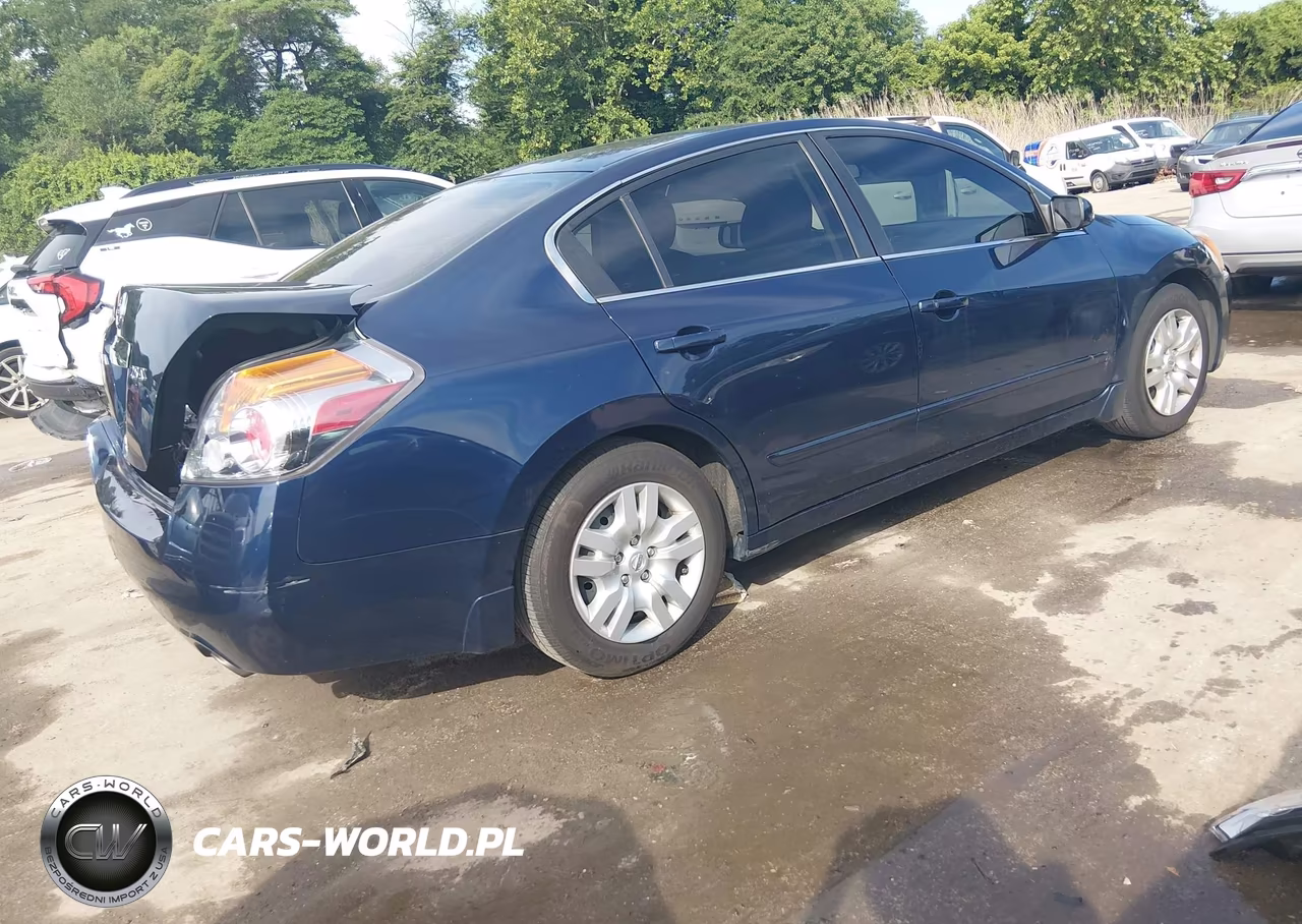 2010 Nissan Altima 2.5 S VIN:1N4AL2AP1AC109785 - 4