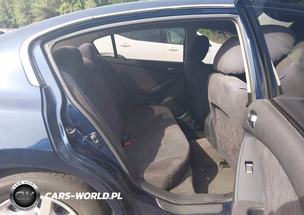 2010 Nissan Altima 2.5 S VIN:1N4AL2AP1AC109785 - 8