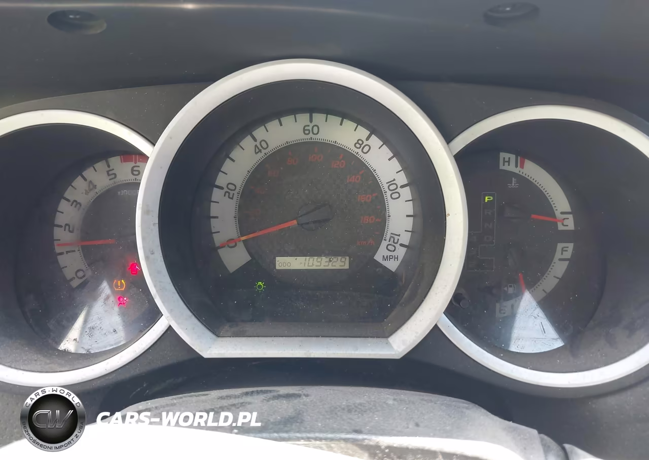 2015 Toyota Tacoma Base V6 VIN:5TFLU4ENXFX138917 - 7