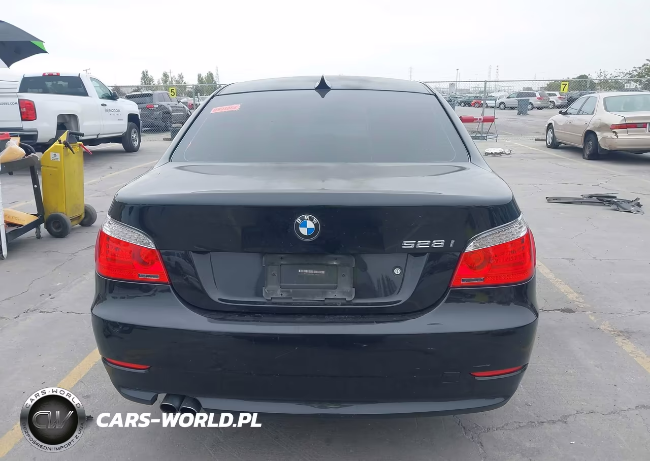 2010 BMW 528I VIN:WBANU5C54AC129290 - 17