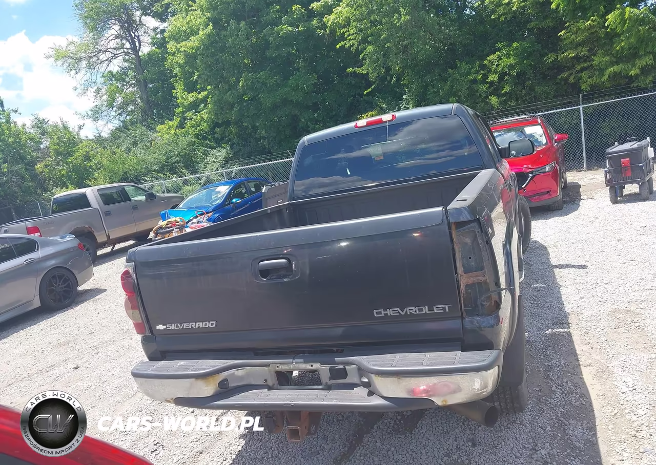 2005 Chevrolet Silverado 2500Hd Ls VIN:1GCHK23225F868494 - 17