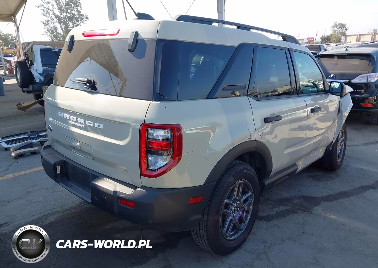 2025 Ford Bronco Sport Big Bend VIN:3FMCR9BN2SRE74420 - 4