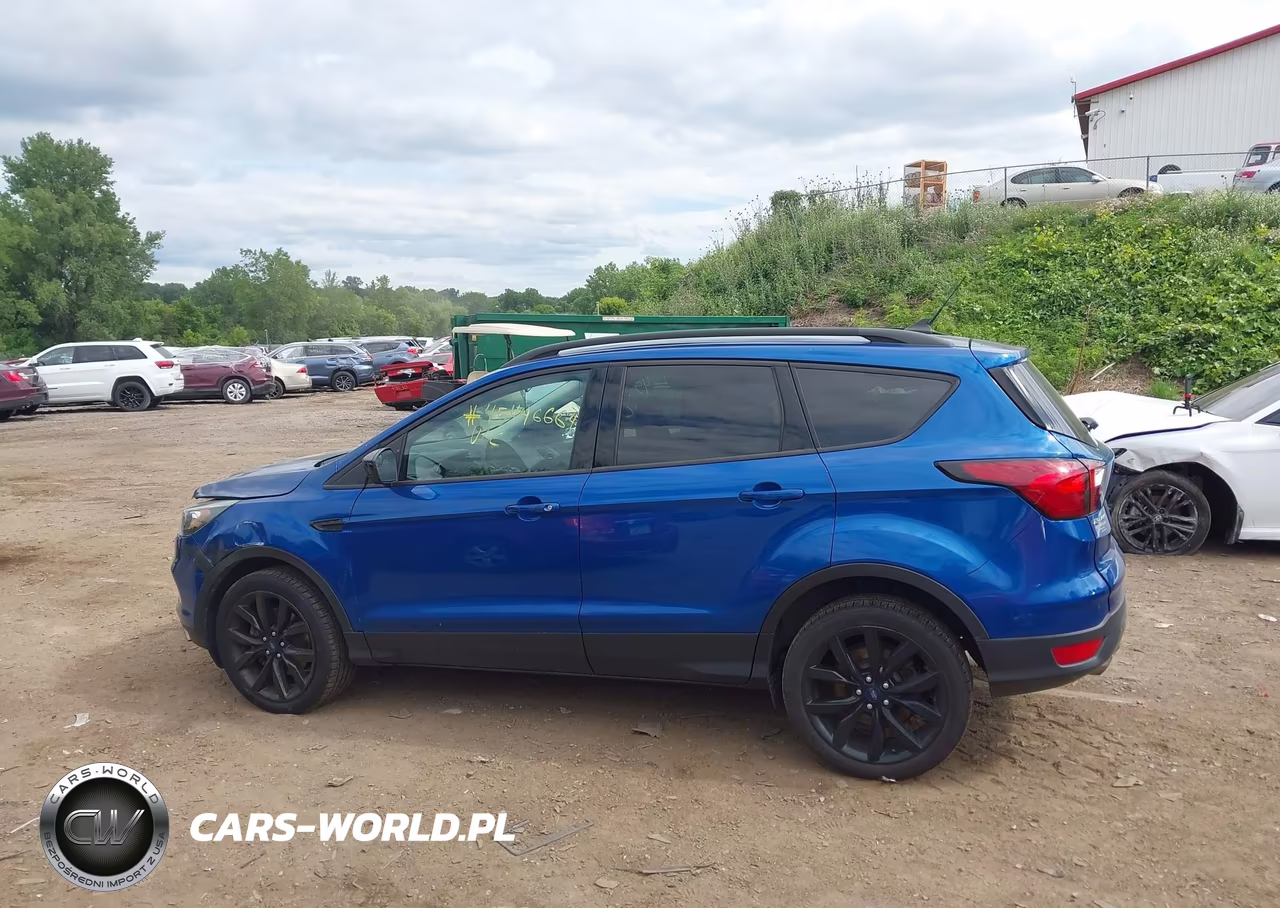 2019 Ford Escape Se VIN:1FMCU9GD2KUB03944 - 14