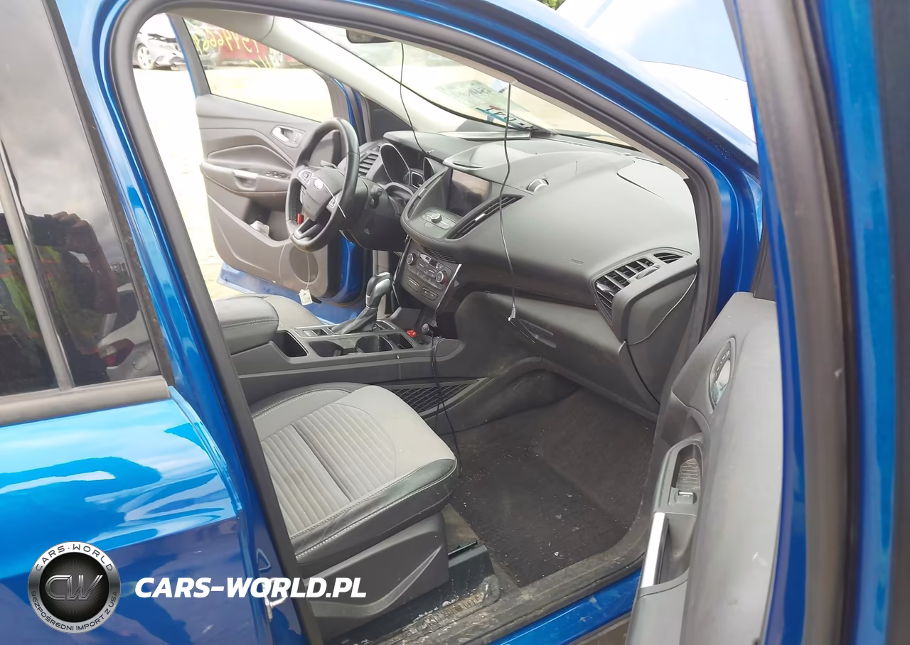 2019 Ford Escape Se VIN:1FMCU9GD2KUB03944 - 5