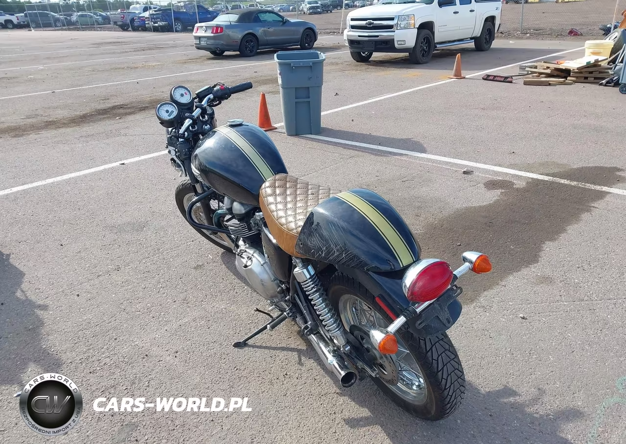 2014 Triumph Motorcycle Thruxton VIN:SMT920K1XET641414 - 3