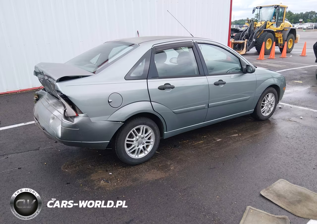 2005 Ford Focus Zx4 VIN:1FAFP34N65W256294 - 4