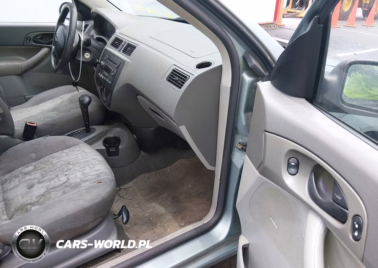 2005 Ford Focus Zx4 VIN:1FAFP34N65W256294 - 5