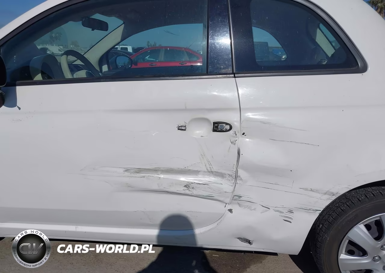 2015 Fiat 500 Pop VIN:3C3CFFAR1FT545328 - 6