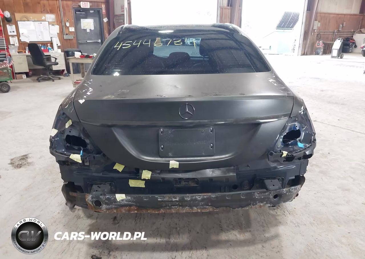 2016 Mercedes-Benz C 300 4Matic VIN:55SWF4KBXGU172948 - 19