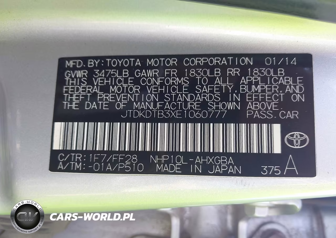 2014 Toyota Prius C Three VIN:JTDKDTB3XE1060777 - 9
